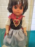 -	Pop kledendracht schwelm vintage, Verzamelen, Poppen, Ophalen of Verzenden, 'T Olde Gre-j, Info@toldegrej.nl, Endepoelstraat 20f Didam