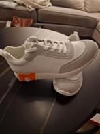 Hermes Sneakers, Kleding | Dames, Schoenen, Wit, Nieuw, Ophalen of Verzenden, Sneakers of Gympen