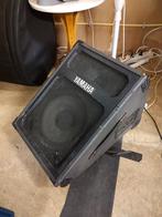 2x Yamaha 2-way monitor €100,- !!!, Ophalen, Gebruikt, Minder dan 500 watt, Monitor(versterker)