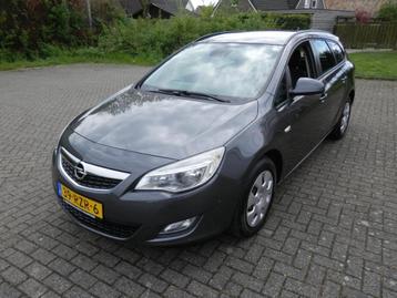 Opel Astra Sports Tourer 1.4 Editionairco navi geen riem maa beschikbaar voor biedingen
