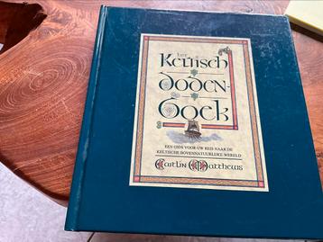 Het Keltisch dodenboek Cautlin Matthews beschikbaar voor biedingen