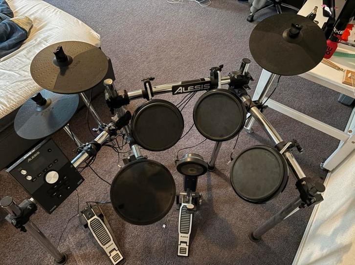 Alesis Forge E-Drum Set, Muziek en Instrumenten, Drumstellen en Slagwerk, Zo goed als nieuw, Overige merken, Elektronisch, Ophalen