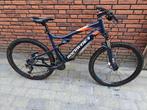 Mountainbike Rockrider ST540S, voorvering defect, Fietsen en Brommers, Fietsen | Mountainbikes en ATB, Gebruikt, Fully, 53 tot 57 cm