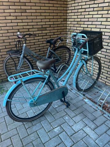 Opknapfiets voor twee flessen droge witte wijn beschikbaar voor biedingen