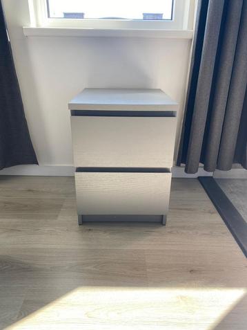 IKEA malm nachtkastje 