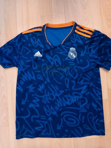 Real Madrid Voetbalshirt Maat S beschikbaar voor biedingen
