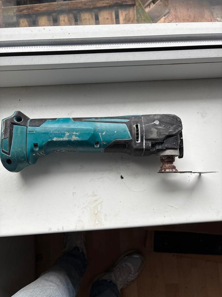 Makita DTM51 Multitool, Doe-het-zelf en Verbouw, Gereedschap | Overige machines, Gebruikt, Ophalen