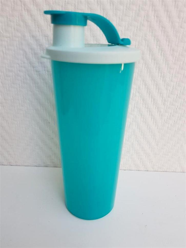 T144 Beker to go met schenktuit, 470 ml, Tupperware, Huis en Inrichting, Keuken | Tupperware, Nieuw, Beker of Kan, Blauw, Wit