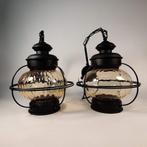 2 lantaarn hanglampen jaren 50, Verzenden, Gebruikt, Glas, Minder dan 50 cm