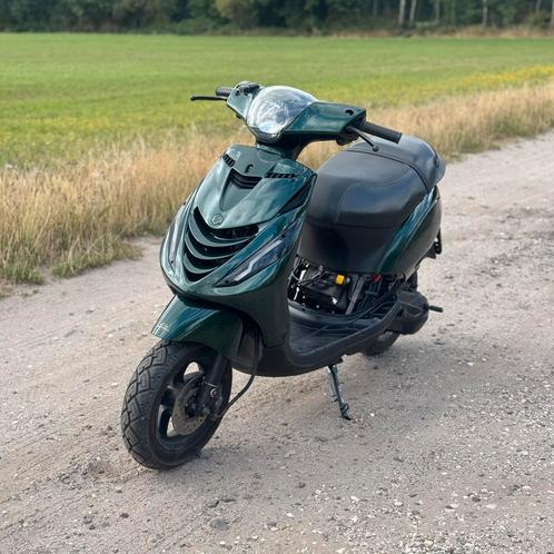 Piaggio zip 125cc ac, Fietsen en Brommers, Scooters | Piaggio, Zo goed als nieuw, Zip, Ophalen