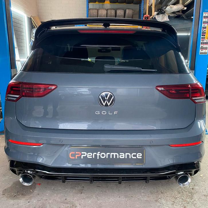 Golf 8 gti maxton diffuser + sport uitlaat standaard bumper, Auto diversen, Tuning en Styling, Ophalen of Verzenden