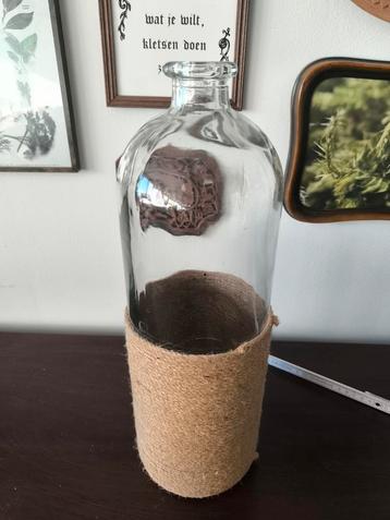 Decorative glazen vaas  beschikbaar voor biedingen
