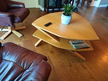 Design Salontafel licht eiken.  beschikbaar voor biedingen