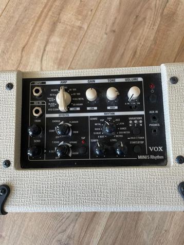 Vox Mini 5 Rythm Amplifier beschikbaar voor biedingen