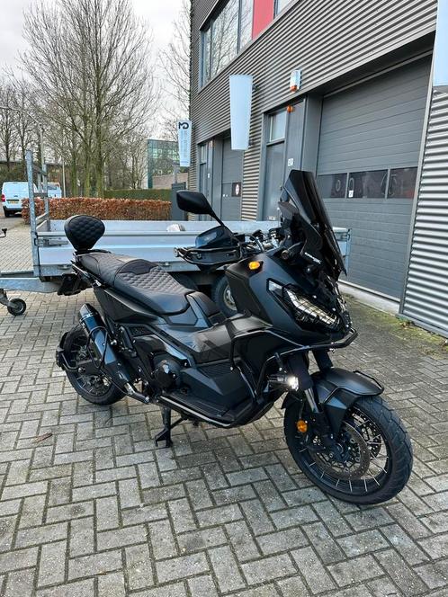 HONDA X-ADV 750 CUSTOMIZING BEUGELS ZADELS UITLATEN, Motoren, Tuning en Styling, Ophalen
