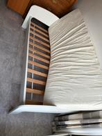 Bed met lattenbodem en Tempur matras, Ophalen, Gebruikt, 90 cm, Eenpersoons