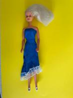 Barbiepop 40 jaar oud!!, Verzamelen, Poppen, Ophalen of Verzenden, Gebruikt, Pop