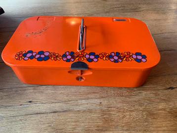 Brabantia poetsdoos, model patricia, oranje brabantia beschikbaar voor biedingen