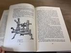 Boek. Klokken en klokkenmakers. Zes eeuwen uurwerk., Antiek en Kunst, Ophalen of Verzenden