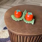 Vintage peper en zout stel/ tomaten setje van keramiek, Ophalen of Verzenden, Zo goed als nieuw