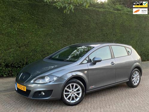 Seat Leon 1.2 TSI RIJDT SUPER/AIRCO IJSKOUD/APK 11-2025, Auto's, Seat, Bedrijf, Te koop, Leon, ABS, Airbags, Airconditioning, Boordcomputer