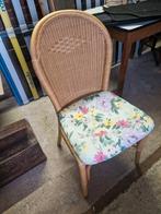 Rieten stoel met kussen - Varsseveld, Ophalen of Verzenden