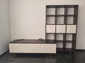 TV meubel, kast woonkamer, vakkenkast beschikbaar voor biedingen