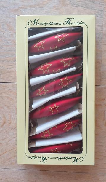 6 Vintage, retro glazen kerst pegels/ballen beschikbaar voor biedingen