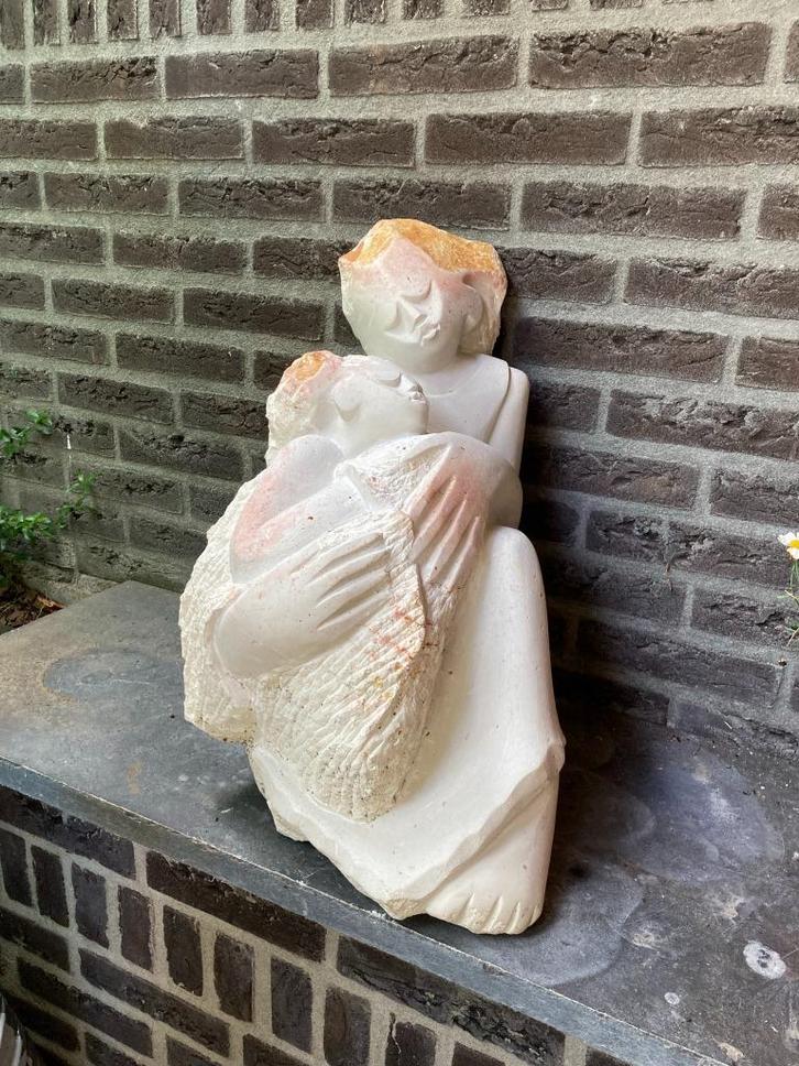 Beeldhouwwerk "Vrouw en Kind"., Antiek en Kunst, Kunst | Beelden en Houtsnijwerken, Ophalen