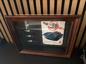 Vintage AC bougie display met Chevrolet beschikbaar voor biedingen