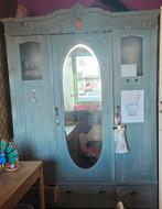 Mooie oude houten kast, die liefde nodig heeft., Ophalen