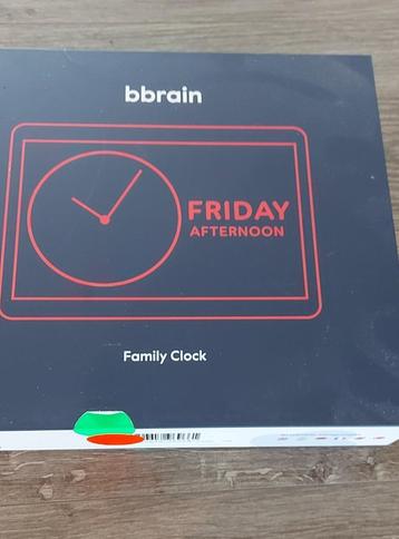 BBrainFamily klok, zwart. beschikbaar voor biedingen