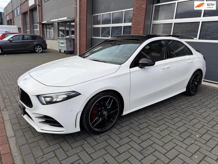 Mercedes-Benz A-klasse A200 AMG Limo LED Pano Camera Sfeer, Auto's, Mercedes-Benz, Bedrijf, Te koop, A-Klasse, ABS, Achteruitrijcamera