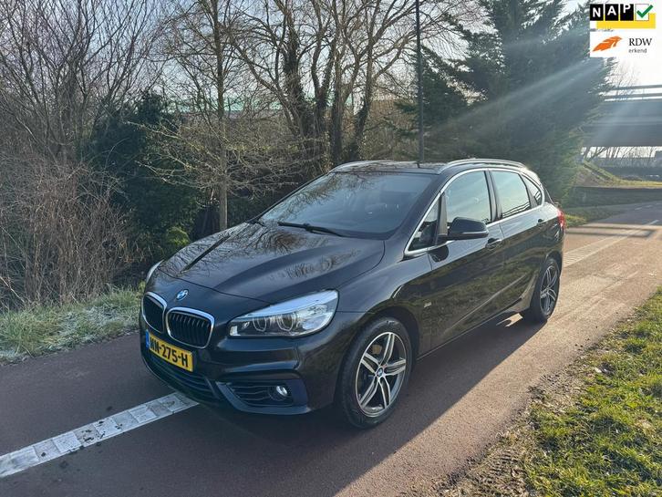 BMW 2-serie Active Tourer 216d Centennial Executive|Luxe|, Auto's, BMW, Bedrijf, Te koop, 2-Serie Active Tourer, ABS, Airbags