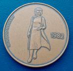 Penning Koningin Beatrix - Beatrix in Kunst, Herman Gordijn, Postzegels en Munten, Penningen en Medailles, Verzenden, Brons, Nederland