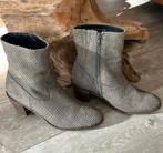 Enkellaarsjes suède met rits 40 legergroen, Ophalen of Verzenden, Zo goed als nieuw, Groen