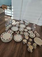 Boerenbont servies, Huis en Inrichting, Keuken | Servies, Gebruikt, Ophalen of Verzenden, Bord(en), Aardewerk