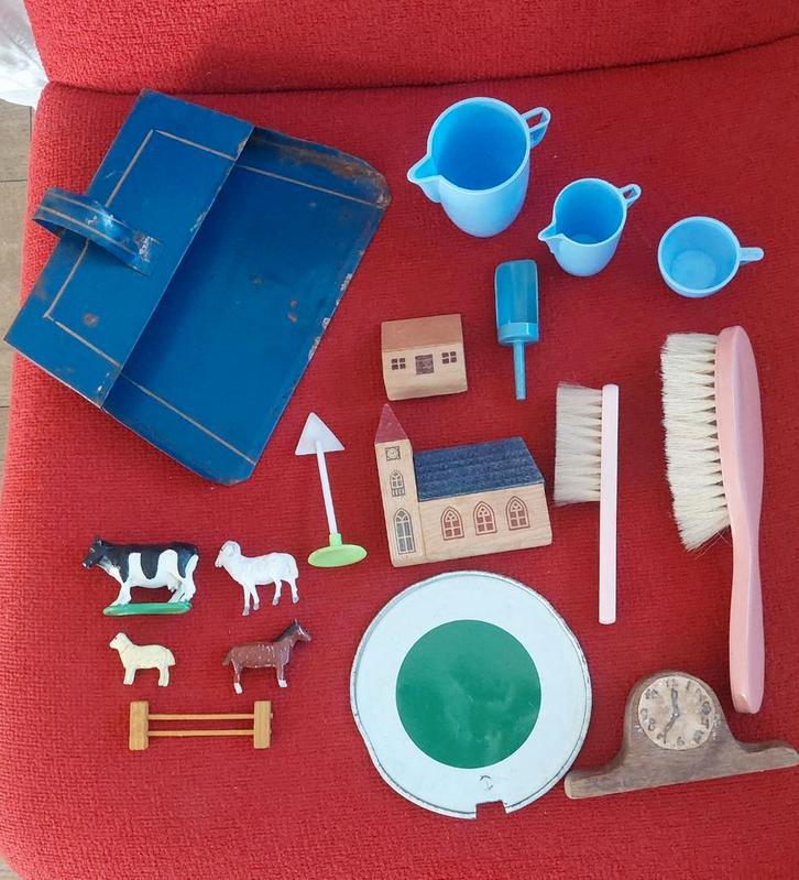 Diverse vintage SPEELGOED SPULLETJES, Verzamelen, Poppenhuizen en Toebehoren, Gebruikt, Overige typen, Ophalen of Verzenden
