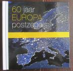 60 jaar Europa postzegels mooi boek voor € 2,50, Postzegels en Munten, Boek of Tijdschrift, Ophalen of Verzenden