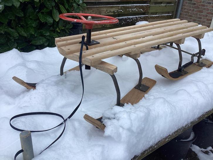 Vintage Houten Slee met Stuur, Kinderen en Baby's, Speelgoed | Buiten | Sleeën, Zo goed als nieuw, Hout, Rem, Ophalen