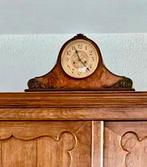 Antieke Pendule met Houten Design - Prachtstuk Klokkenliefhe, Ophalen