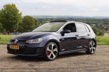 Volkswagen GOLF 2.0 TSI GTI PERF DSG. 230 PK / VOLLEDIG DEAL beschikbaar voor biedingen