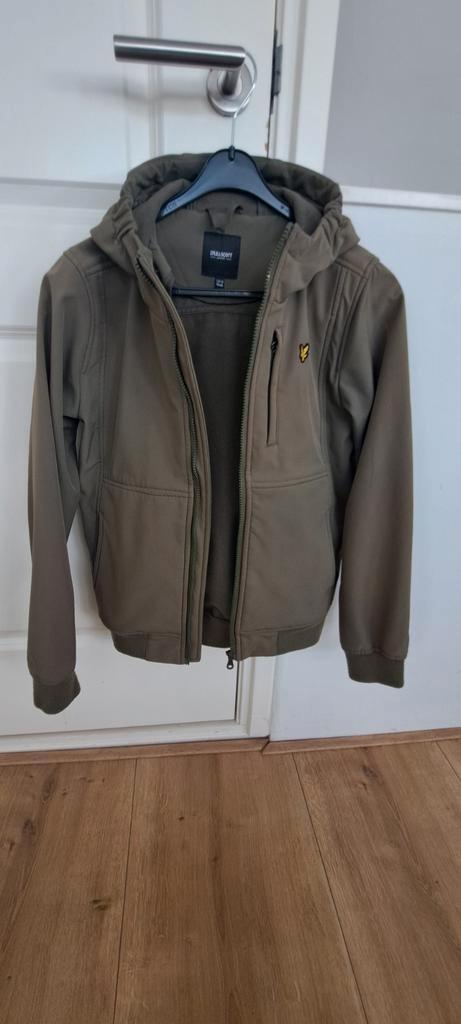 Mooie softshell tussenjas Lyle and Scott maat 152/158 ZGAN, Kinderen en Baby's, Kinderkleding | Maat 152, Zo goed als nieuw, Jongen