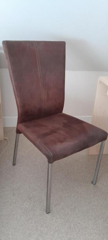 1 eetkamerstoel suede  beschikbaar voor biedingen