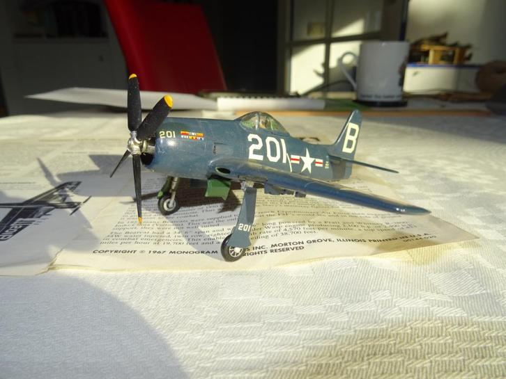 Grumman Bearcat F8F - 15 cm - Monogram, Hobby en Vrije tijd, Modelbouw | Vliegtuigen en Helikopters, Vliegtuig, 1:72 tot 1:144