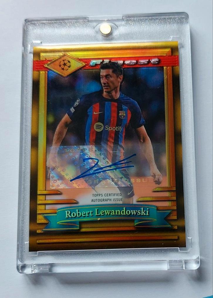 Robert Lewandowski Topps Finest FlashBacks Auto /15, Verzamelen, Sportartikelen en Voetbal, Nieuw, Spelerskaart, Buitenlandse clubs