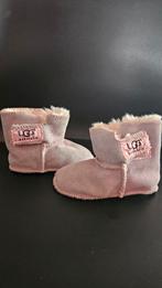 Baby UGG maat 19, Kinderen en Baby's, Babykleding | Schoentjes en Sokjes, UGG, Meisje, Laarsjes, Ophalen of Verzenden