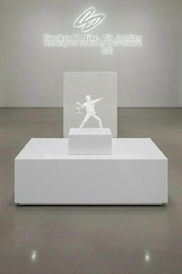 SKE Banksy X Nike Air Jordan OFFWHITE beschikbaar voor biedingen
