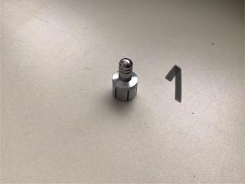 Dual Centreerstift origineel beschikbaar voor biedingen