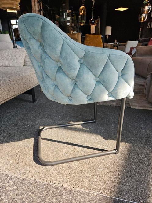Stoel Paulette gecapitoneerd groen velvet velours opruiming, Huis en Inrichting, Stoelen, Nieuw, Eén, Overige kleuren, Ophalen of Verzenden